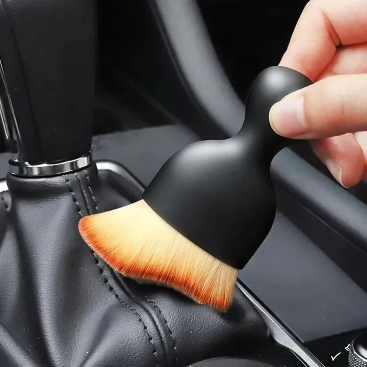 Car%20Interior%20Cleaning%20Soft%20Brush%20Detailing%20Cleaning%20Tools%20Curved%20Brush%20Car%20Dashboard%20Air%20Outlet%20Gap%20Dust%20Cleaning%20Brush%20-%20Image%202