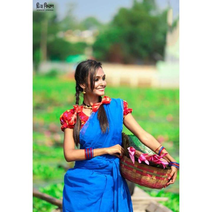 Trendy%20Collection%20One%20Colour%20Flat%20Muslin%20Saree%20For%20Women%20-Japani%20Silk%20Saree%20-%20Image%203