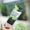 International USA product ST Ives Blackhead Clearing face scrub - 170 GM .