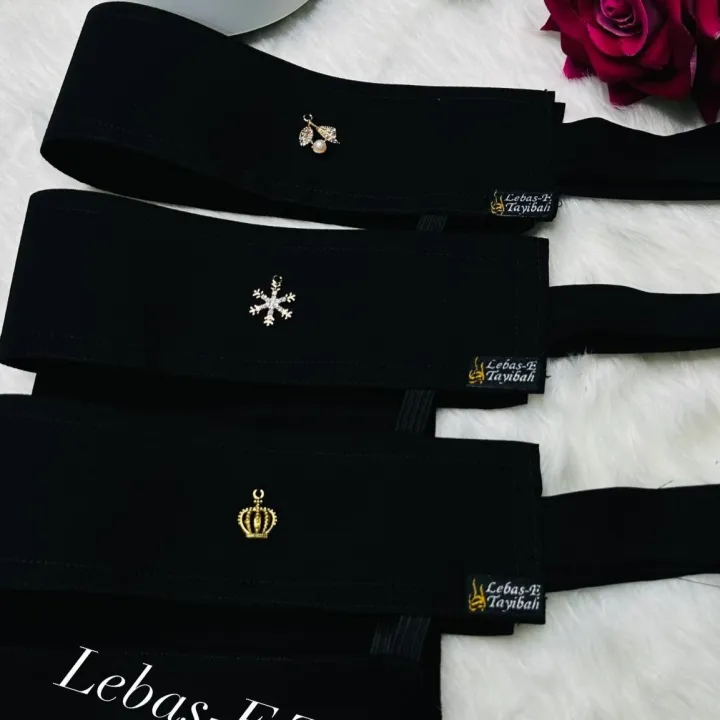 Arabian%20Niqab%20Collection%208%20Inch%20Pendant%20Niqab,%20Short%20Niqab,%20and%201-Part%20Nikab%20Hijab%20for%20Muslim%20Women%20-%20Stylish%20Arabian%20Pendant%20Nikab%20&%20Short%20Arabic%20Niqab%20-%20Lebas-E%20Tayibah%20-%20Image%205