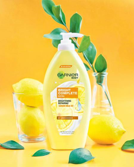 Garnier%20Skin%20Naturals,%20Lotion%20for%20Body,%20Brightening%20-%20400ml%20-%20Image%203