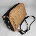 Fashionable crossbody/Side hand bag for women/Girls. 