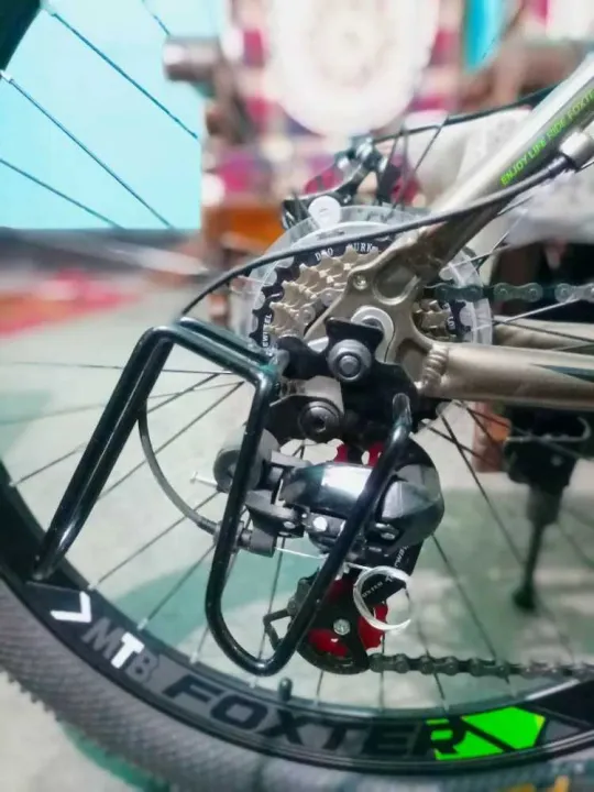 Bicycle%20Gear%20Protector%20Double%20Rear%20Derailleur%20Gear%20Guard%20-%20Image%204