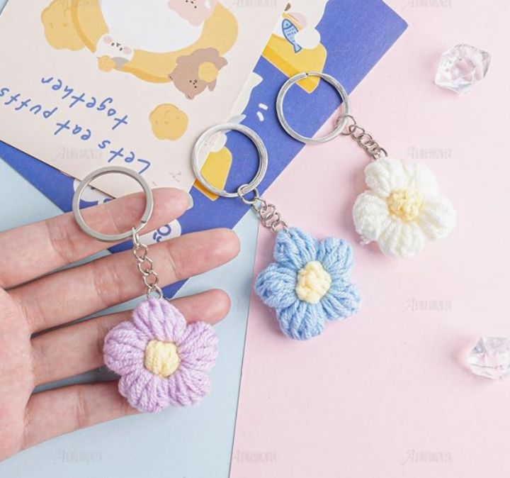 Cute%20Daisy%20Keychain%20Crochet%20Knitted%20Flower%20Bag%20Charms%20Handmade%20Floral%20Key%20Ring%20for%20Bag%20Charms%20Purse%20Handbags%20-%20Image%202