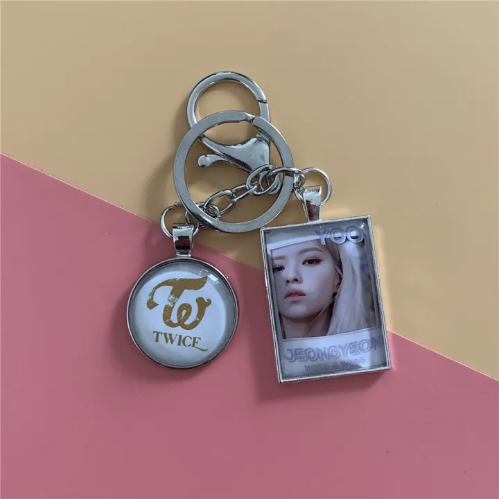 1pcs%20Kpop%20TWICE%20Keychain%20new%20album%20more%20more%20TWICE%20Metal%20key%20chain%20Pendant%20-%20Image%206