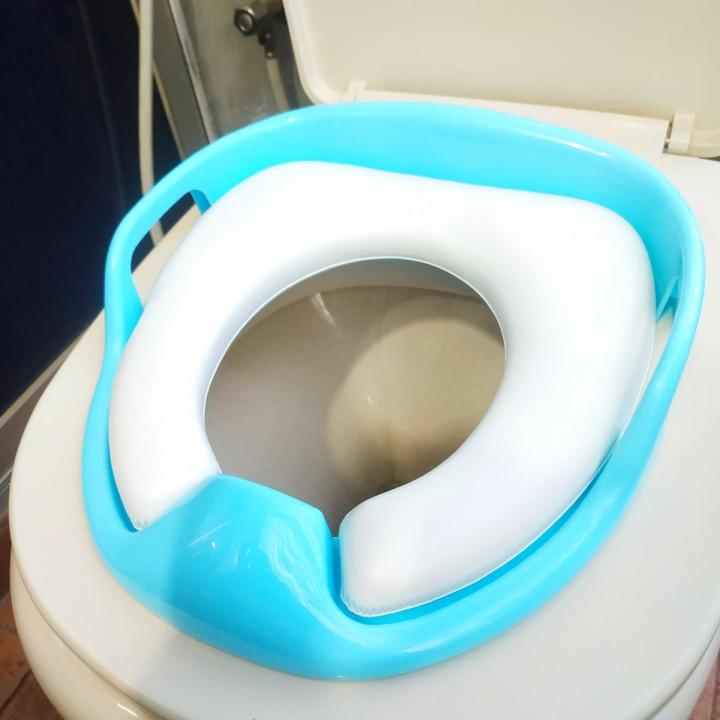 Baby's Comfortable Potty Training Soft Commode Seat 12M+ [Blue/Pink]