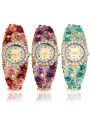 Women Watch Alloy Crystal Bracelet Flower Wrist Watch Women Clock Quartz Watches With Rhinestone Quartz Bracelet Watch.
