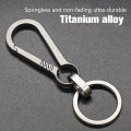 Titanium Buckles Edc Outdoor Tool Titanium Alloy Keychain Tiranium Buckle Key Ring Car Accessories Keychain Pendant Gift for Man.