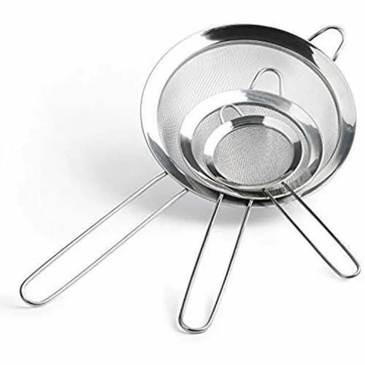 Chakni/Tea%20Strainer/Fine%20Mesh%20Stainless%20Steel%20Strainers%20-3%20Pcs%20set%20Small,%20medium,%20big%20-%20Image%202