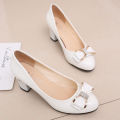 Spring, Summer, Autumn Versatile Single-Layer Shoes Women's Chunky Heel Black and White Work Shoes High Heel Mid Heel Bow Patent Leather Ladies Leather Shoes.