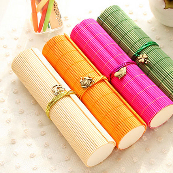 Bamboo%20Round%20Pencil%20Box%20-%201%20PCS%20-%20Image%202