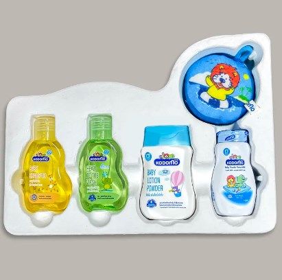 Kodomo%205-In-1%20Baby%20Skincare%20Toiletries%20Gift%20Set%20(Thailand)%20-%20Image%202