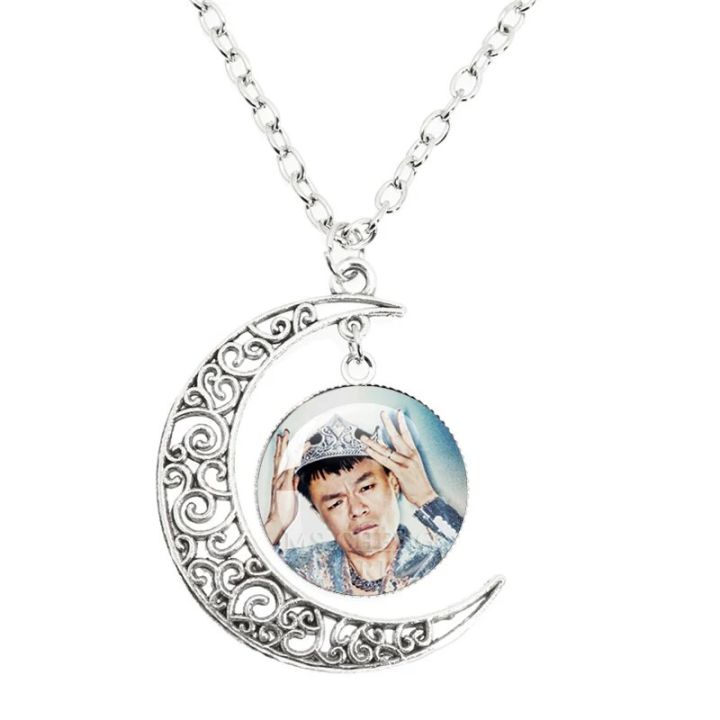 Cute%20Jyp%20Meme%20Necklace%20Lovers%20Women%20Glass%20Cabohcon%20Moon%20Pendant%20Accessories%20Party%20Girls%20Chain%20Charm%20Jewelry%20for%20Women%20Gift%20-%20Image%205