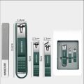 4 pcs Nail Clippers with A Portable Protective Cover- plastic box, 003.