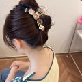 Cute Cartoon Biscuits Hair Claw For Women Girls Creative Headwear Lovely Bear Shark Clips Fashion Hairpin Funny Hair Accessories Conbo.
