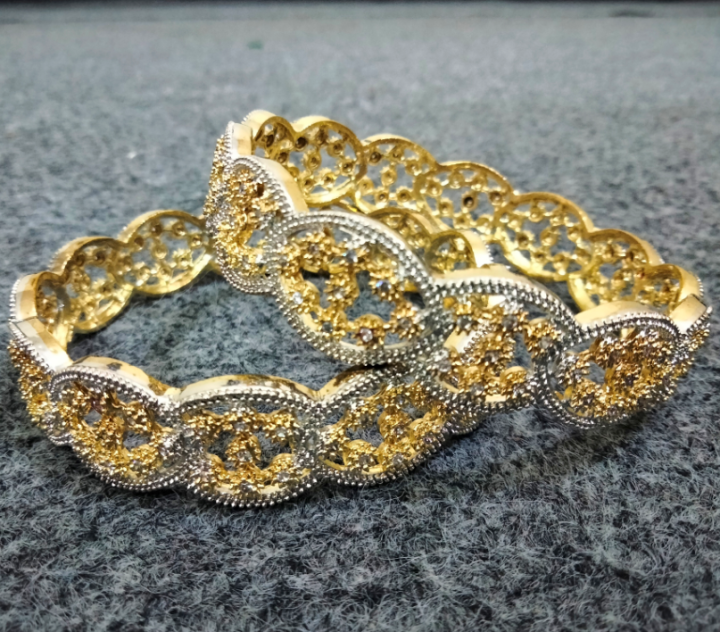 Ladies%20Exclusive%20American%20Diamond%20Cut%20Bangles%20-%20Bangles%20-%20Image%203