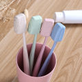 【Good-Love Store】(New) 4PCs outdoor travel portable toothbrush head plastic protective cover holder.