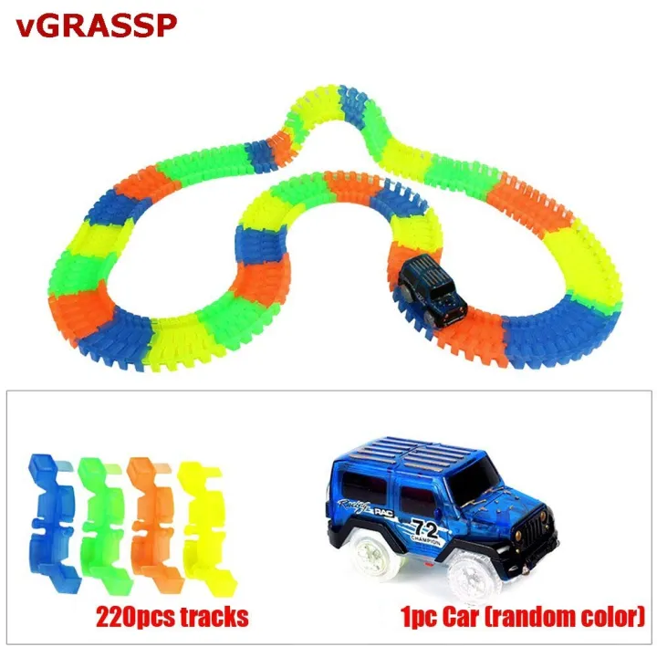 Magic%20Tracks%20Toy%20for%20Kids-%20Amazing%20Racetrack%20-%20Bends,%20Flexes%20and%20Glows%20-%203D%20LED%20Lights%20-%20220%20pcs,%20Multicoloured%20-%20Image%203