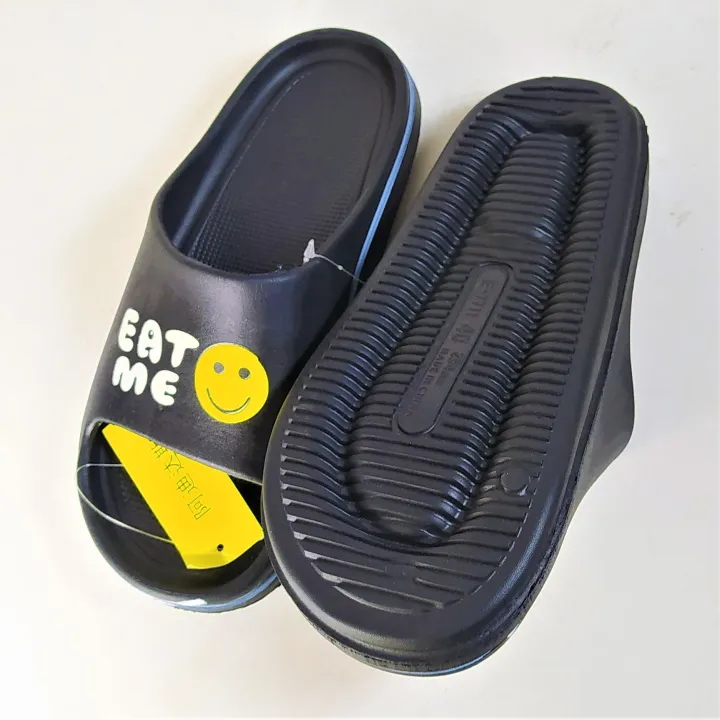 Comfortable%20%20Slipper%20Sandal%20for%20Men,%20%20Unique%20quality%20and%20design%20different%20from%20other%20(02%20random%20color.)%20-%20Image%204