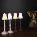 Drop Shipping 1:12 Dollhouse Miniature Furniture Lampshade Table Lamp with LED Light Model Decoration Kids Pretend Play Toy. 