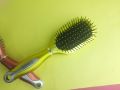 SALON Professional Large Paddle Hair Brush Golden. 