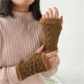 Fleece Thickened Gloves Cropped Knitted Fingerless Plush Sleeves Winter Warm Gloves Acrylic Velvet Mittens for Women Girls.