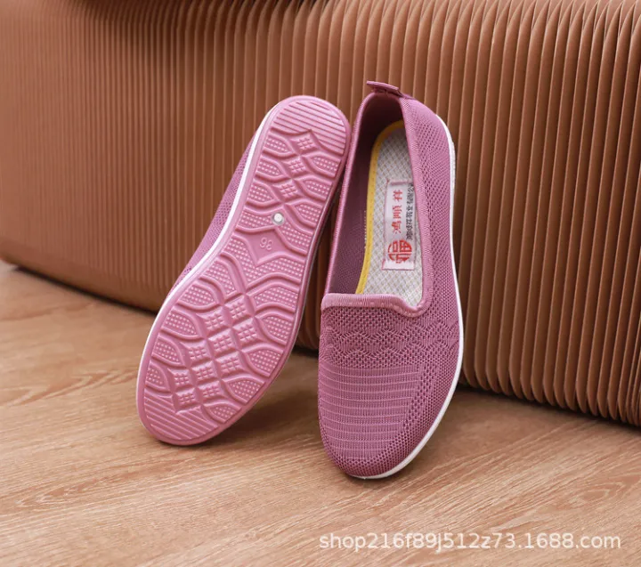 Standard%20China%20Pumpy%20Shoe%20Sneakers%20For%20Women%20Imported%20From%20China%20-%20Image%204