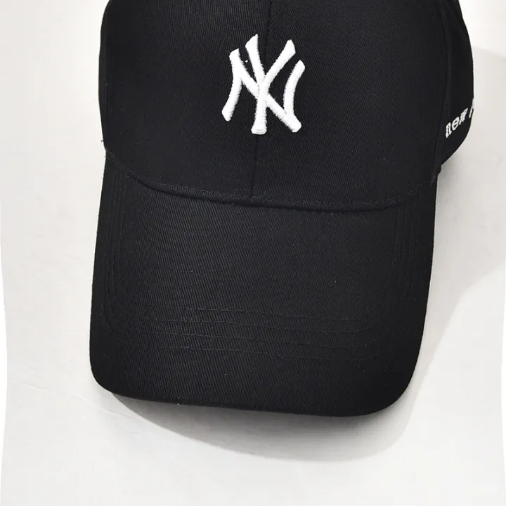 MLB%20Cap%20Baseball%20New%20York%20Yankees%20Cap%20Casual%20Sun%20Protection%20Sun%20Hat%20Cotton%20Hat%20Portable%20All-Matched%20for%20Men%20and%20Women%20-%20Image%206