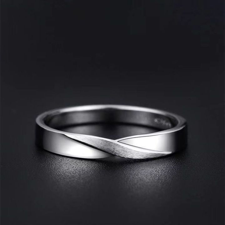 Rings:%20men's%20tide,%20light%20luxury,%20niche%20design,%20cold%20style,%20simple%20style,%20women's%20summer,%20fashion,%20personality,%20index%20finger%20ring,%20single%20ring%20-%20Image%202