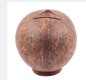 Eco%20Friendly%20Handmade%20Coconut%20Shell%20Made%20Coin%20Bank%20Money%20Saving%20Bank%20Coconut%20She'll%20Bank%20-%20Image%204