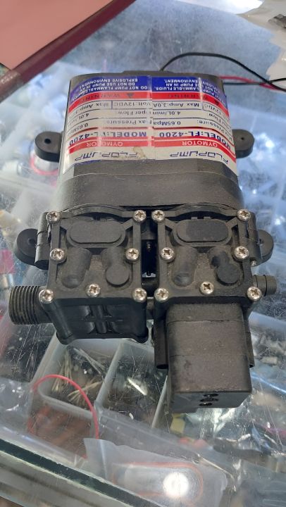 12V%20DC%20High%20Pressure%20Pump%20Dual%20Motor%20-%20Image%204