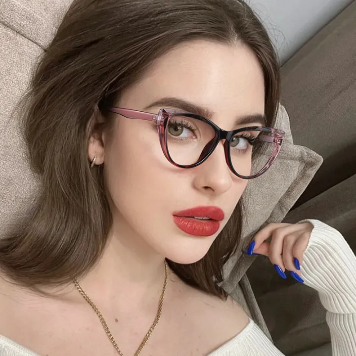 Fashion%20Retro%20Women%20Sunglasses%20Cat%20Eye%20Photochromic%20Anti%20Radiation%20Eyeglasses%20for%20Women%20and%20Men%20Plastic%20Frame%20Glasses%20-%20Image%203
