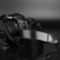 【YIYANGMAOYI111】PU Leather DSLR Camera Shoulder Strap Neck Belt For Sony a9 A7 II III A7S A77 A99 A6300 HX400V HX400 HX300 H400.
