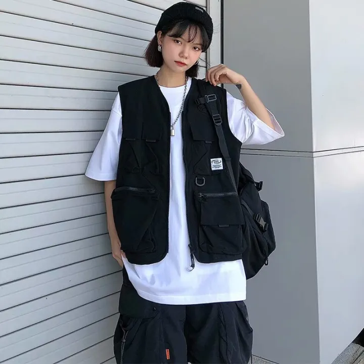 High%20Street%20Tooling%20Vest%20Men%20Streetwear%20Cargo%20Vest%20Hip%20Hop%20Sleeveless%20Jacket%20Gilet%20Military%20Multi-Pocket%20Outdoors%20Coat%20Handsome%20-%20Image%206