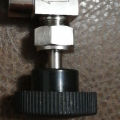 Needle Valve Adjustable Needle Valve 1/4 Inch Right Angle Female Thread BSP SS304 for Water Gas. 