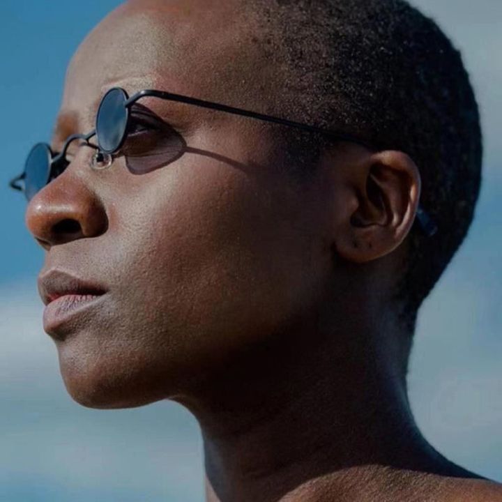 Vintage%20Round%20Punk%20Sunglasses%20Woman%20Retro%20Brand%20Designer%20Sun%20Glasses%20Female%20Super%20Small%20Black%20Round%20Metal%20Oculos%20De%20Sol%20-%20Image%206