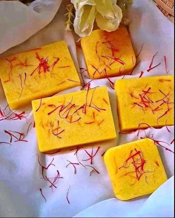 Handmade%20Saffron%20Goat%20Milk%20Soap%20%E2%80%93%20Jafran%20Saban,%20100g%20%7C%20Natural%20Saffron%20Soap%20for%20Radiant%20Skin%20-%20Image%206