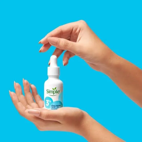 Simple%20Boo..ster%20Serum%203%25%20Hyaluronic%20Acid%20&%20Vitamin%20B%2030ml%20-%20Image%205