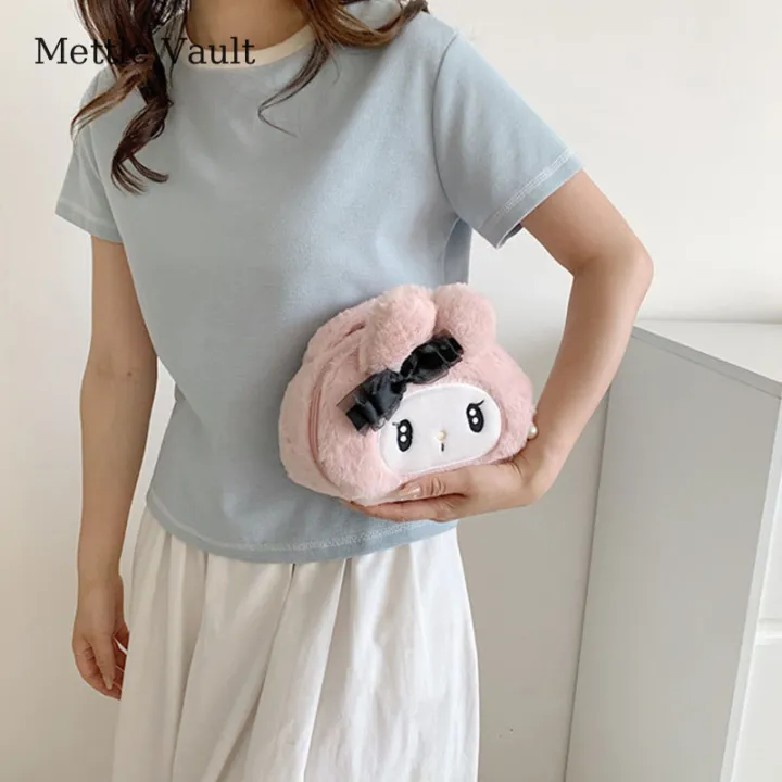 Mettle%20Vault%20Plush%20cartoon%20makeup%20bag,%20Kuromi%20women's%20casual%20doll,%20handbag,%20birthday%20gift%20-%20Image%208