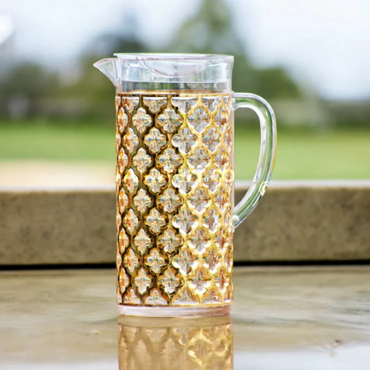Golden%20Pattern%20Acrylic%20Water%20Juice%20Jug%20-%202L%20Capacity,%20Eco-Friendly,%20Food%20Grade%20Plastic%20-%20Image%202