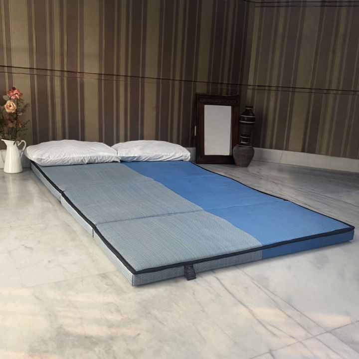 Relax%20Floor%20Mattress%20-%20Shaded%20Blue%20Premium%20Sleeping%20Mat%20(Semi%20Double)%20-%20Image%203