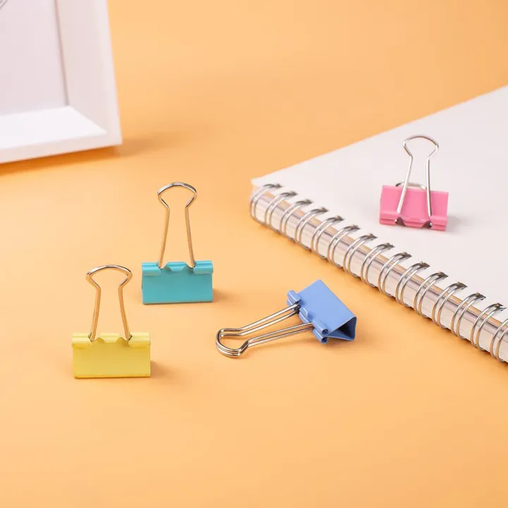 Deli%20Colourful%20Binder%20Clips%2015mm%20Pack%20of%2060%20E8556A%20-%20Image%204