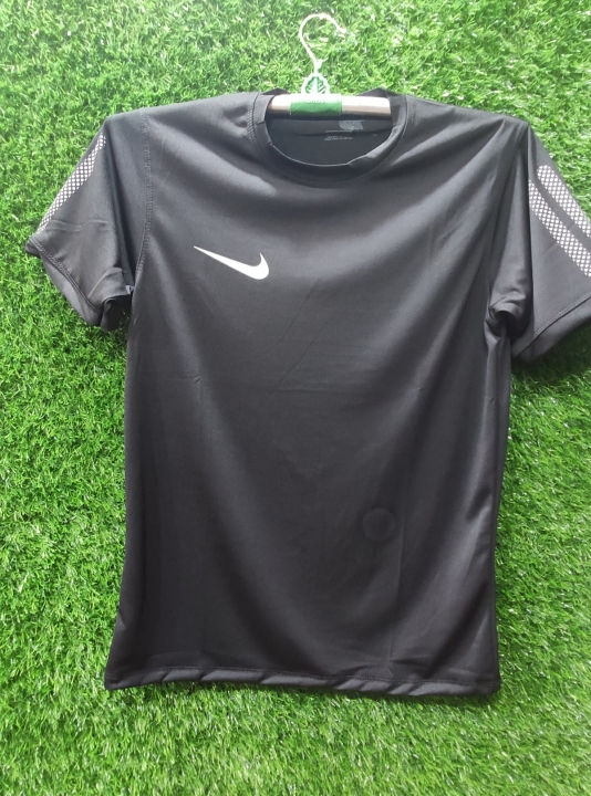 Paris%20Saint%20German%20Football%20Jersey%20-%20Half%20Sleeve%20-%20Jersey%20Football%20-%20Jarsi%20-%20Jersey%20-%20Image%203