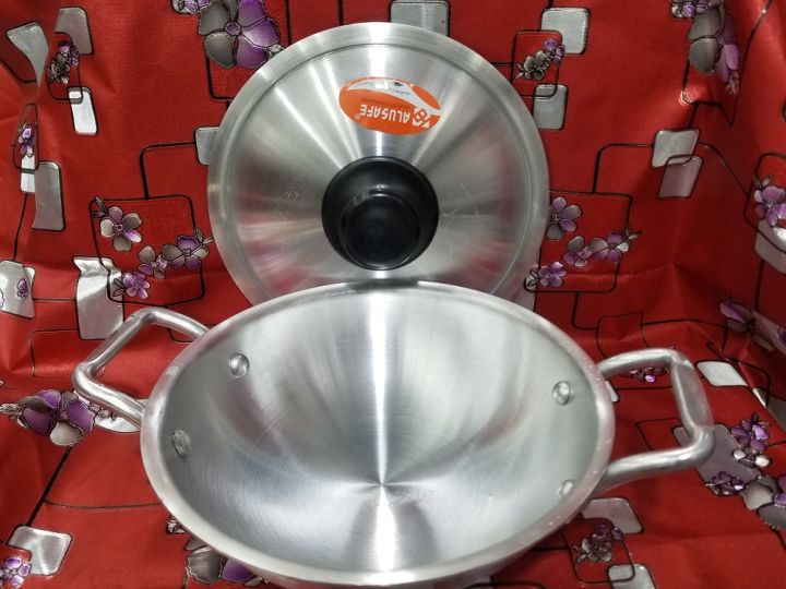 Pakistani%20Cookware%20Pan%2020cm%20(Korai)%20Aluminium%20With%20Lid,(R)Gift%20And%20Home%20Decoration.%20-%20Image%202