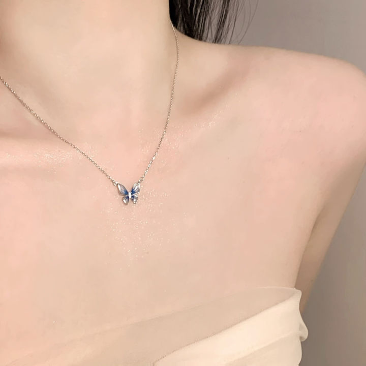 Xiaohongshu%20with%20the%20same%20style%20Zhuang%20Zhou%20Mengdie%20gradient%20butterfly%20necklace%20women's%20ins%20niche%20temperament%20blue%20butterfly%20clavicle%20chain%20accessories%20-%20Image%204