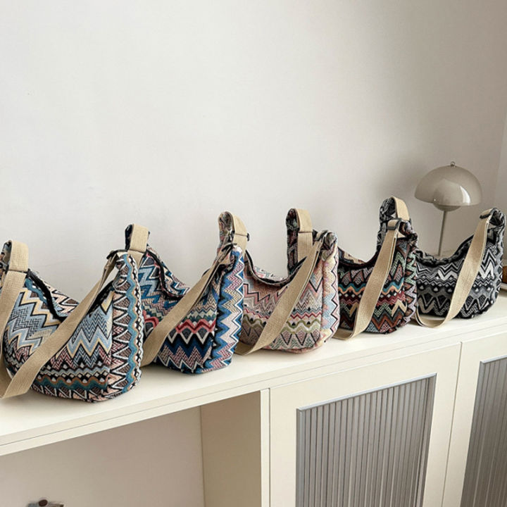 Fashionable%20Retro%20Crossbody%20Bag%20New%20Ethnic%20Style%20Single%20Shoulder%20Tote%20Bag%20Cherry%20Super%20Store%20-%20Image%204
