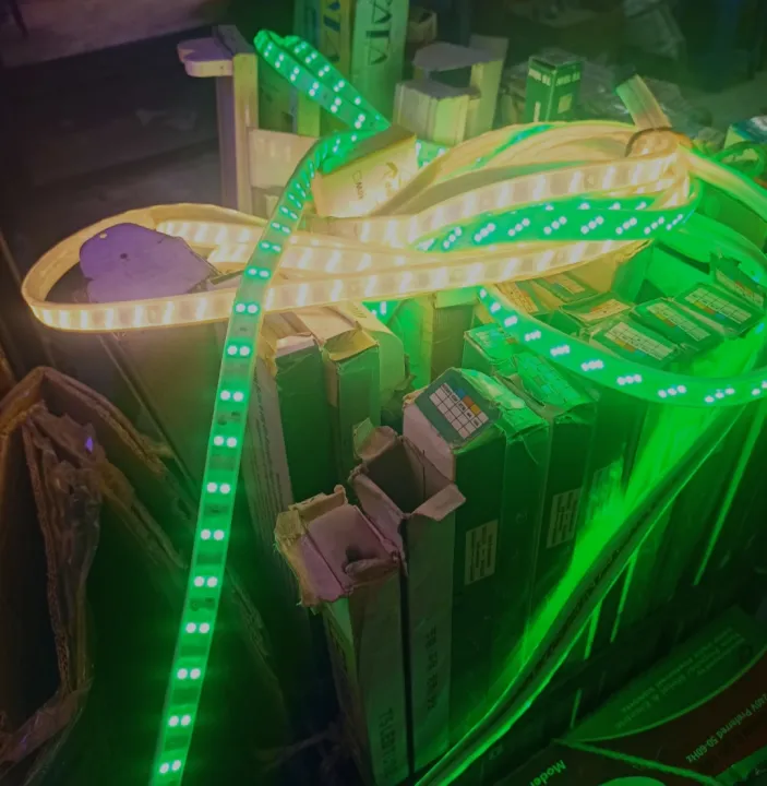 3%20meter%20Rgv%20Led%20Strip%20Light%20with%20Adeptor%20And%20Remote/Waterproof%20-%20Image%203