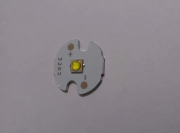 WHITE%203Watt%20LED%20Chip%203.1v%203.7v%203W%20With%20Metal%20Plate%20Heatsink%20Heat%20Sink%20Aluminum%20Base%2016mm%20DIY%20For%20Torch%20Light%20LED%20Light%20Bulbs%20-%20Image%205