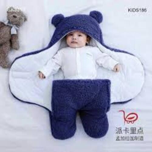Premium%20Baby%20Blanket%20%E2%80%93%20Soft%20Woolen%20Blanket%20for%20Kids%20-%20Image%204