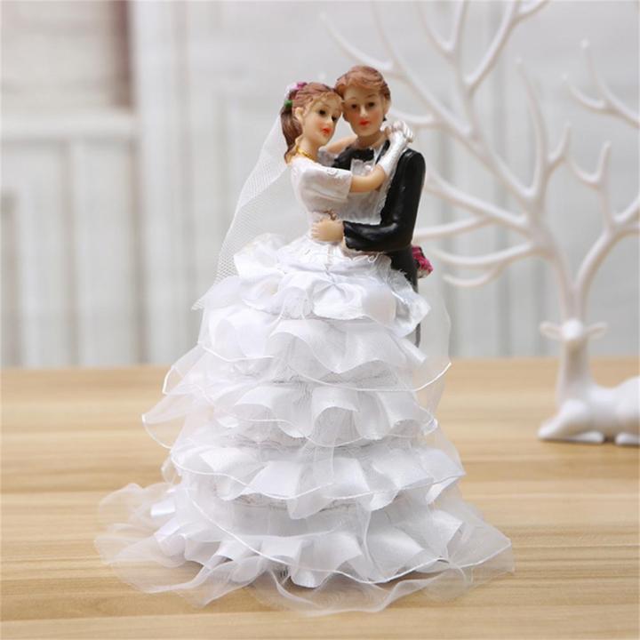 Wedding%20Couple%20Figurines%20Lightweight%20Wedding%20Statue%20Sweet%20Lovely%20Fine%20Workmanship%20Weeding%20Couple%20Figurines%20Cake%20Per%20-%20Image%202